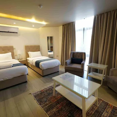 Red Carpet Hotel & Suites Amman Exterior photo