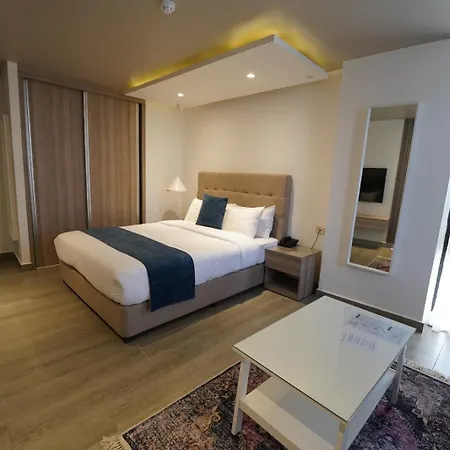 Red Carpet Hotel & Suites Amman Exterior photo